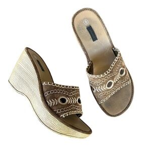 Vintage Y2K Xhilaration Leather Wedge Sandal Embroidered Cutouts Whipstitch Sz 8